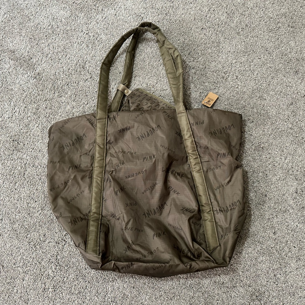 PINK Victoria’s Secret | NWT Olive Green Large Weekender Tote Bag & Pouch